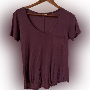 Juniors Full Tilt Burgundy Tee, Sz Small